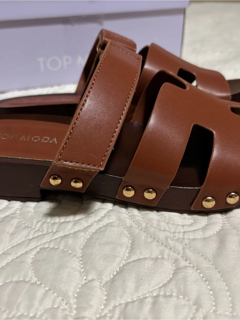TOP Moda Brown Cutout Strap Slide Mules